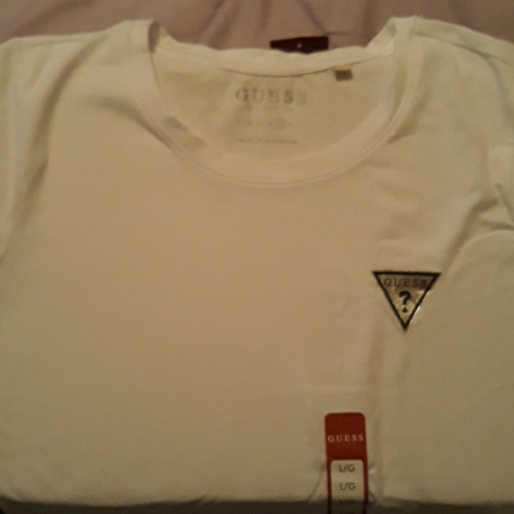 Guess short sleeve t-shirt